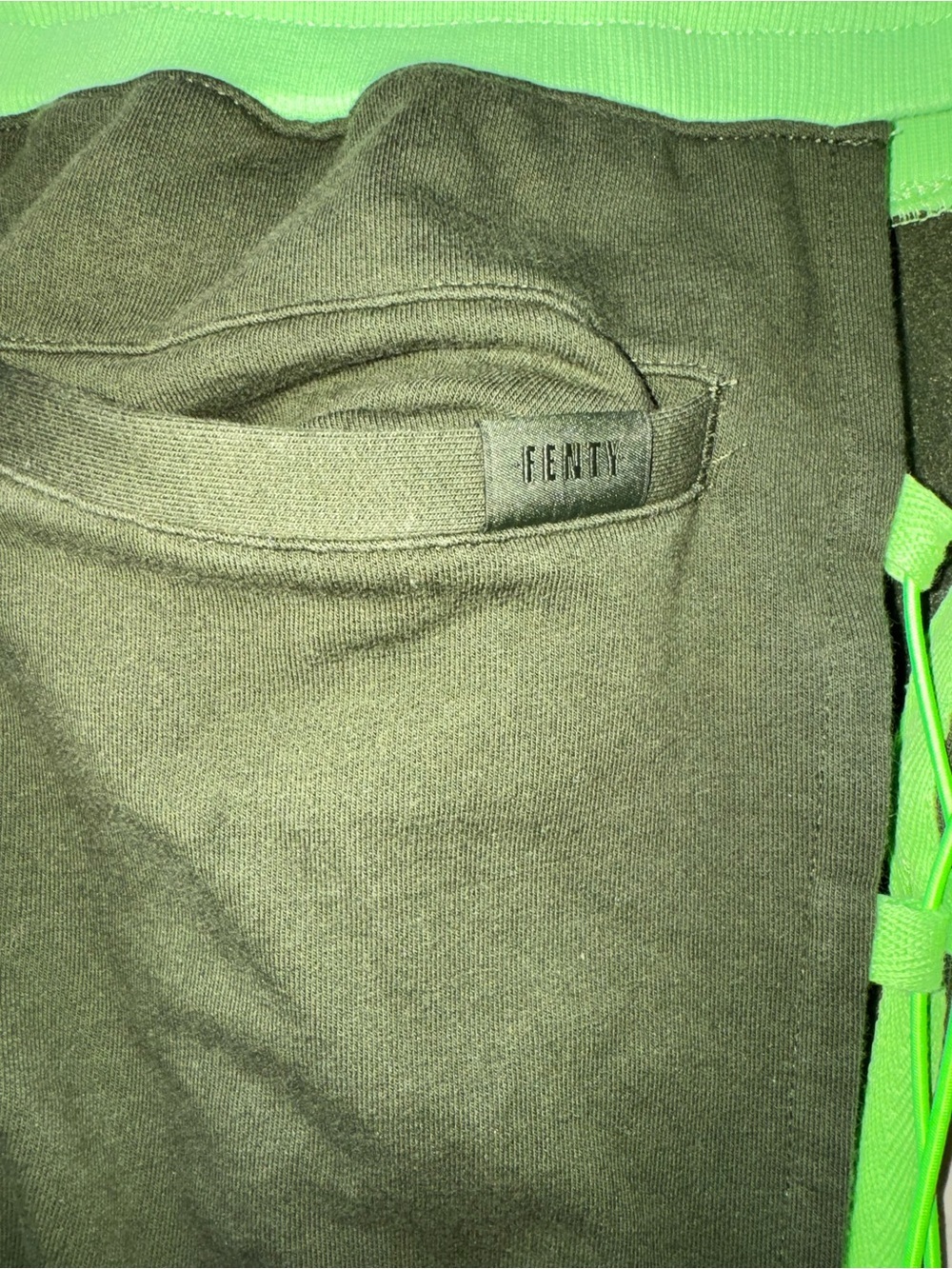 Fenty x Puma Rihanna Lace-Up Joggers Olive Neon S - Picture 11 of 12